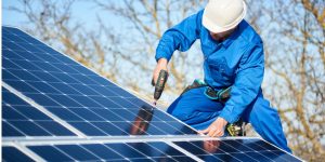 Installation Maintenance Panneaux Solaires Photovoltaïques à La Chapelle-sur-Dun